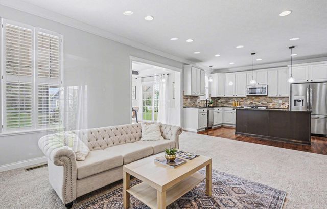 9351 Burnett Lane, Dublin, OH 43017