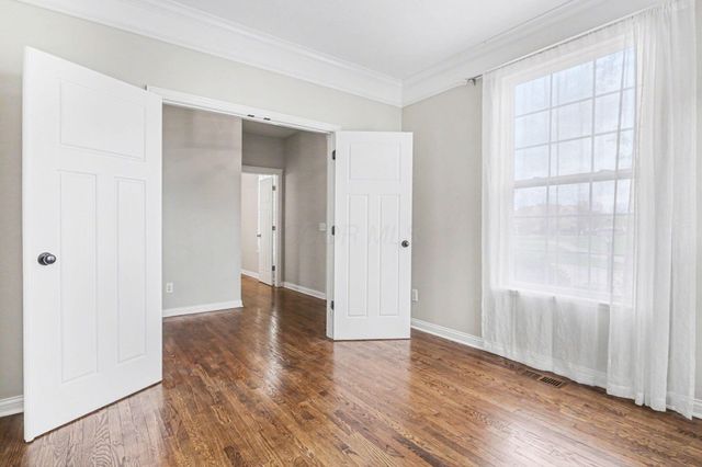 9351 Burnett Lane, Dublin, OH 43017