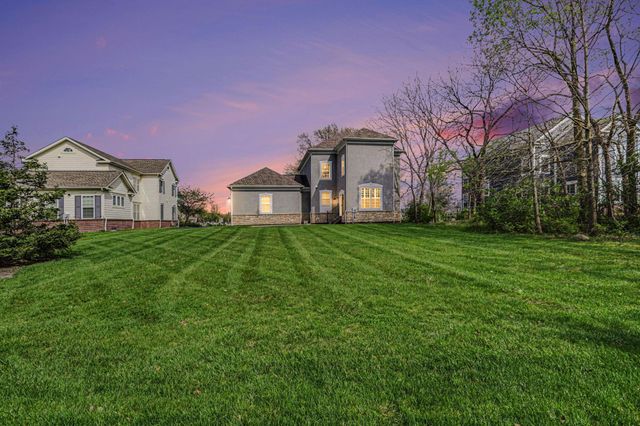 9351 Burnett Lane, Dublin, OH 43017