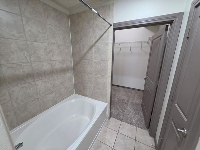 3616 Richmond 2110, Houston, TX 77046
