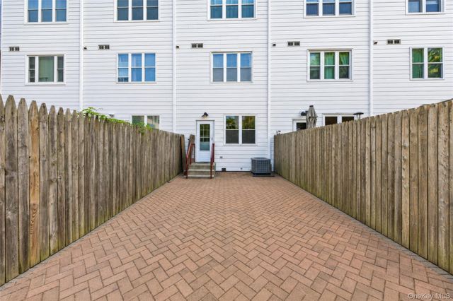 217 Sunset Boulevard 9217G, Bronx, NY 10473