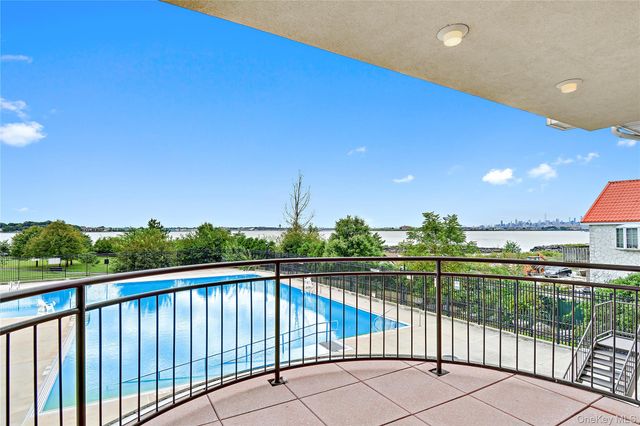 217 Sunset Boulevard 9217G, Bronx, NY 10473