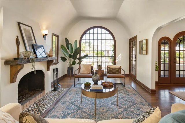 3109 Stanford, Venice, CA 90292