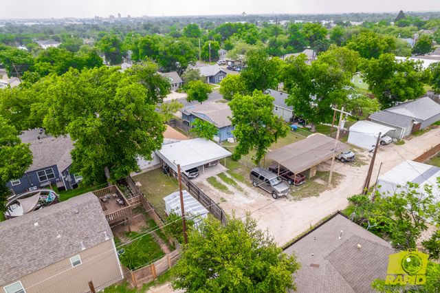 213 N Van Buren Street, San Angelo, TX 76901