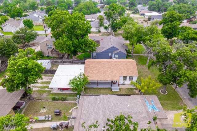 213 N Van Buren Street, San Angelo, TX 76901