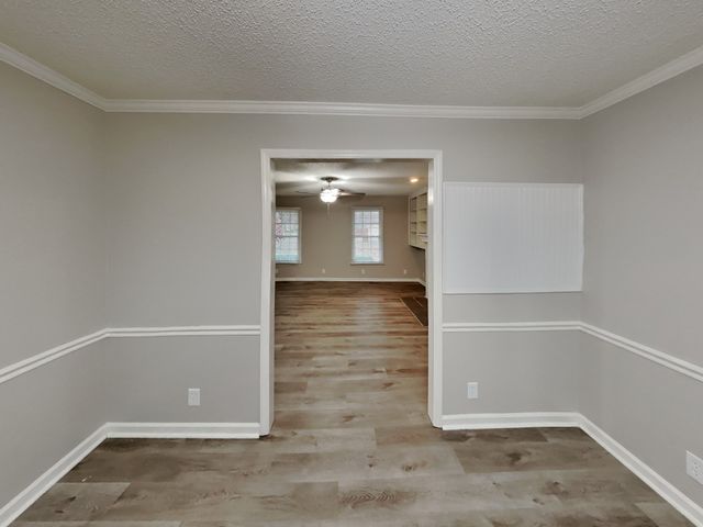 730 Brushy Ridge Dr, La Vergne, TN 37086