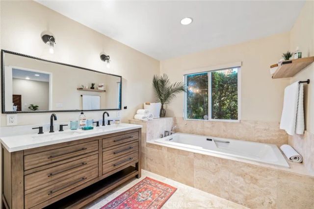 37320 Da Vall, Rancho Mirage, CA 92270