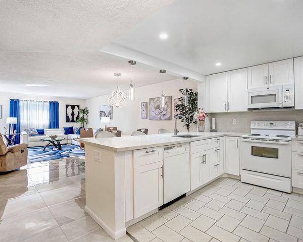 4751 NW 21st Street 300, Lauderhill, FL 33313