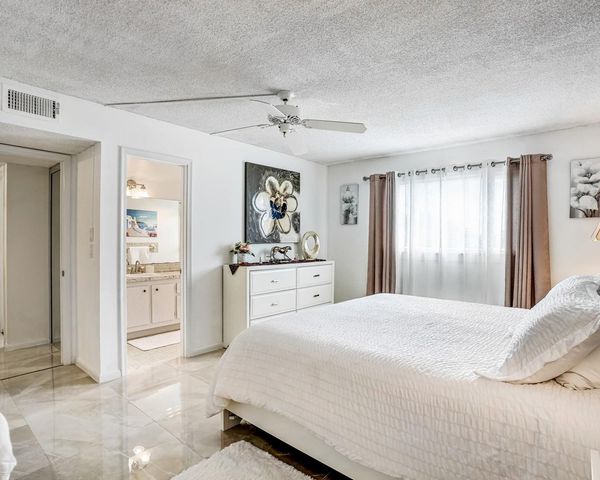 4751 NW 21st Street 300, Lauderhill, FL 33313