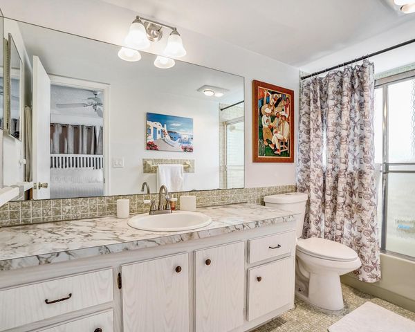 4751 NW 21st Street 300, Lauderhill, FL 33313