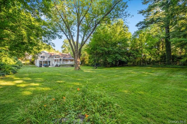 372 Fort Hill Road, Scarsdale, NY 10583