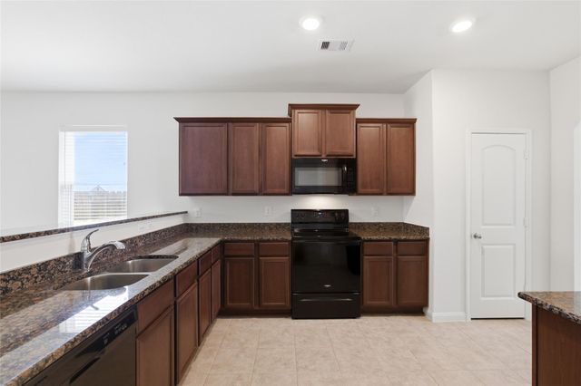 2322 Nautica Terrace Drive, Texas City, TX 77568