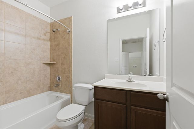 2322 Nautica Terrace Drive, Texas City, TX 77568