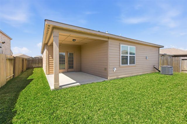 2322 Nautica Terrace Drive, Texas City, TX 77568
