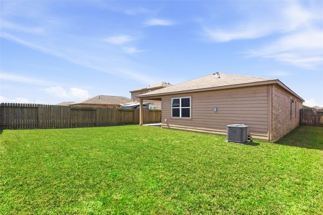 2322 Nautica Terrace Drive, Texas City, TX 77568