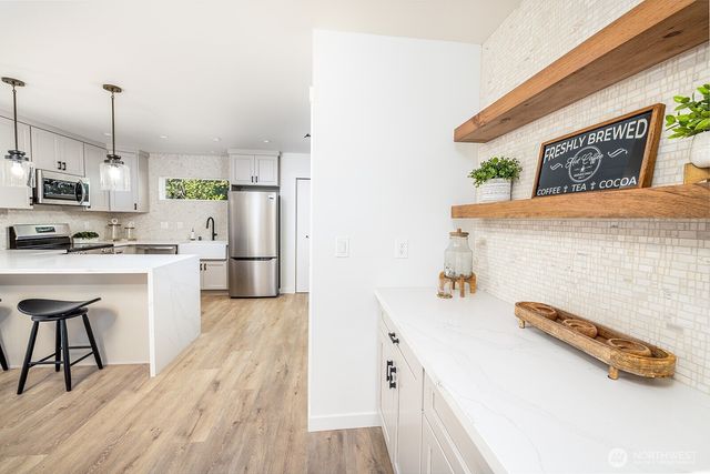 12029 40th Avenue NE #C, Seattle, WA 98125