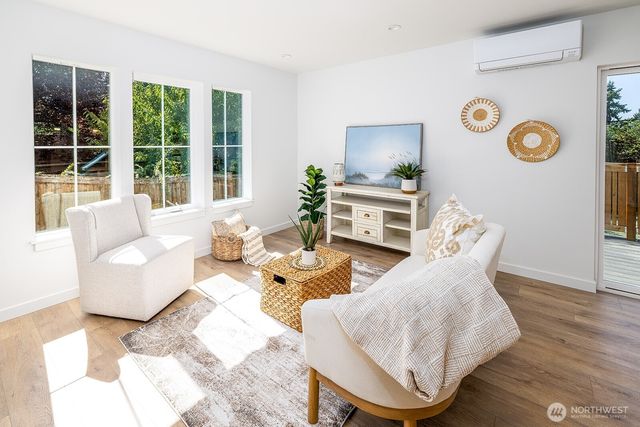 12029 40th Avenue NE #C, Seattle, WA 98125