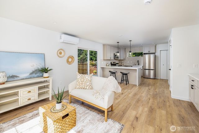 12029 40th Avenue NE #C, Seattle, WA 98125