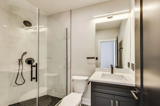 1311 N Rockwell Street 1, Chicago, IL 60622