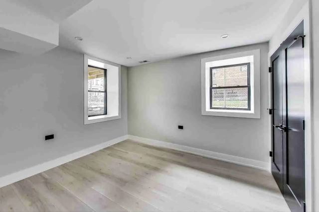 1311 N Rockwell Street 1, Chicago, IL 60622