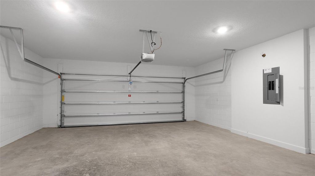 Image 48 of property listing at 1457 SANTORINI WAY, Tavares, FL 32778