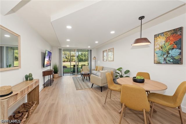 501 Forest Lakes BLVD 111, Naples, FL 34105