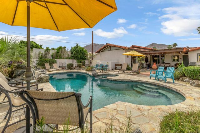 52426 Avenida Mendoza, La Quinta, CA 92253