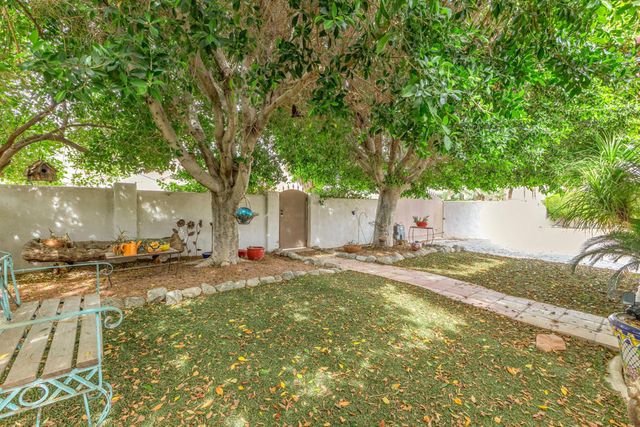 52426 Avenida Mendoza, La Quinta, CA 92253