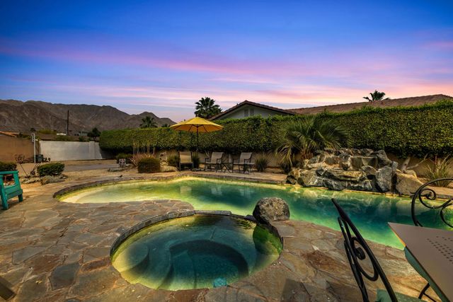 52426 Avenida Mendoza, La Quinta, CA 92253