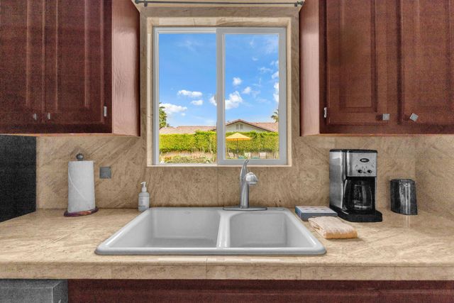 52426 Avenida Mendoza, La Quinta, CA 92253