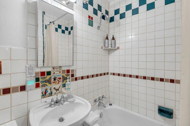 52426 Avenida Mendoza, La Quinta, CA 92253