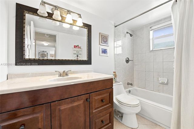 1025 SE 2nd Avenue 406, Dania Beach, FL 33004