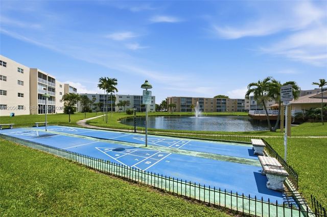 1025 SE 2nd Avenue 406, Dania Beach, FL 33004