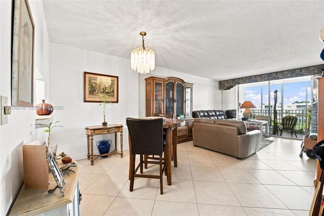 1025 SE 2nd Avenue 406, Dania Beach, FL 33004