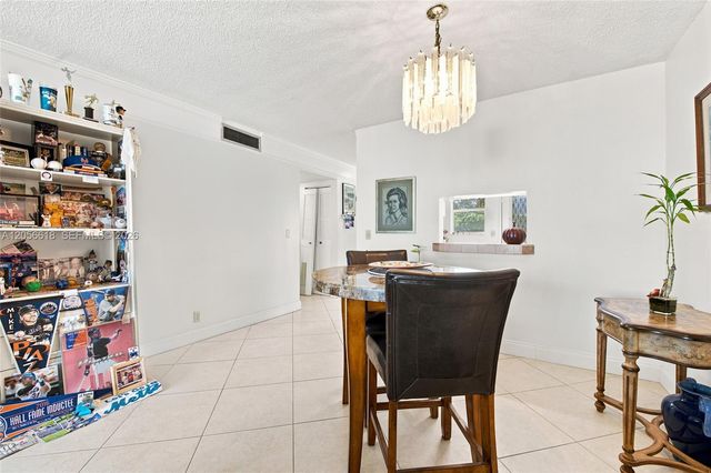 1025 SE 2nd Avenue 406, Dania Beach, FL 33004