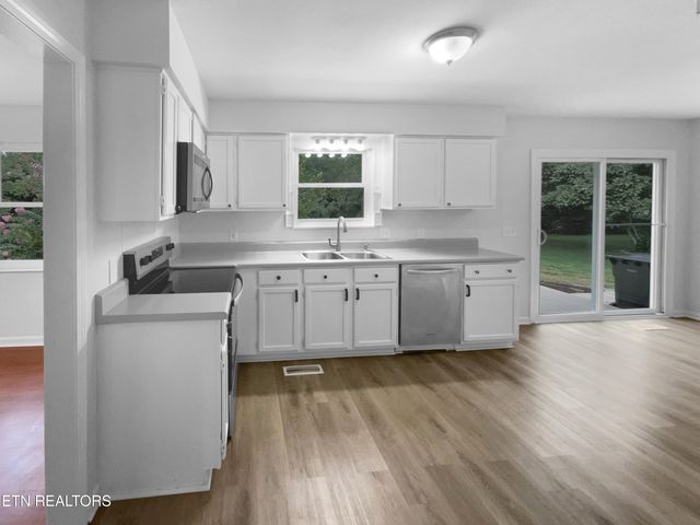 322 Chatuga Lane, Loudon, TN 37774