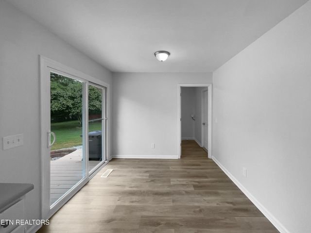 322 Chatuga Lane, Loudon, TN 37774