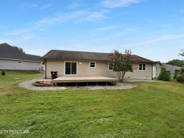 322 Chatuga Lane, Loudon, TN 37774