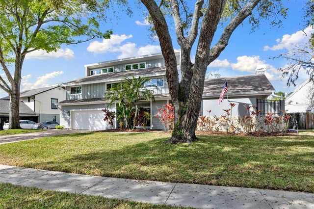 4009 PRIORY CIRCLE, Tampa, FL 33618