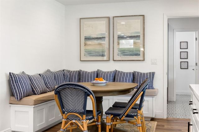 4009 PRIORY CIRCLE, Tampa, FL 33618