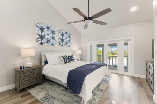 4009 PRIORY CIRCLE, Tampa, FL 33618