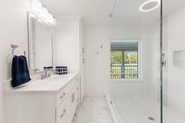 4009 PRIORY CIRCLE, Tampa, FL 33618