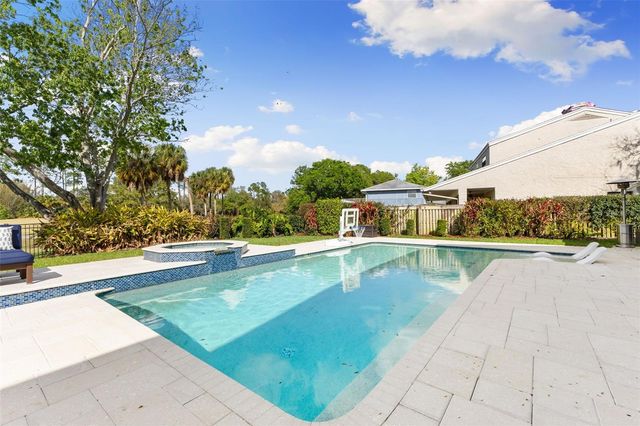 4009 PRIORY CIRCLE, Tampa, FL 33618