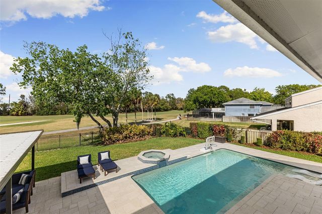 4009 PRIORY CIRCLE, Tampa, FL 33618