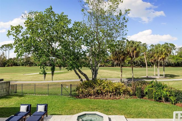 4009 PRIORY CIRCLE, Tampa, FL 33618