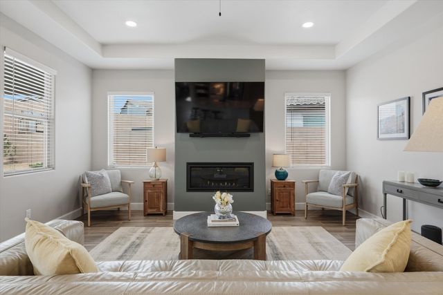 4025 Windy Road NE, Rio Rancho, NM 87144