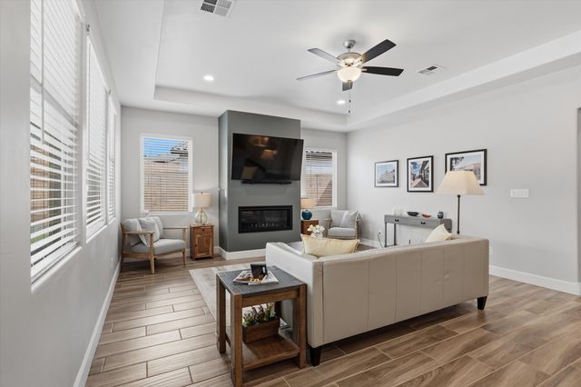 4025 Windy Road NE, Rio Rancho, NM 87144