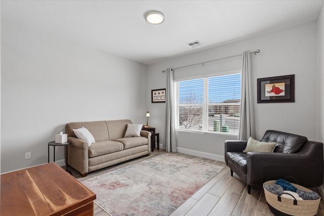 4025 Windy Road NE, Rio Rancho, NM 87144