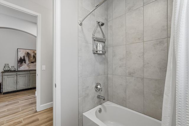 4025 Windy Road NE, Rio Rancho, NM 87144