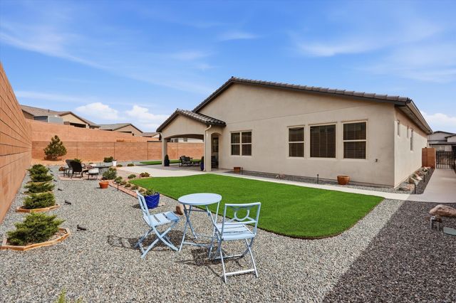 4025 Windy Road NE, Rio Rancho, NM 87144
